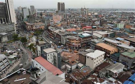  Welcome to Lagos:  A Symphony of Humanity and Urban Chaos